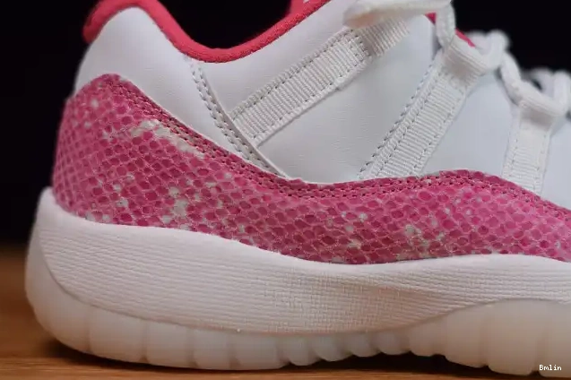 Bmlin shoes Pink AH7860-106 Air Snakeskin Low Jordan WMNS 11 0518